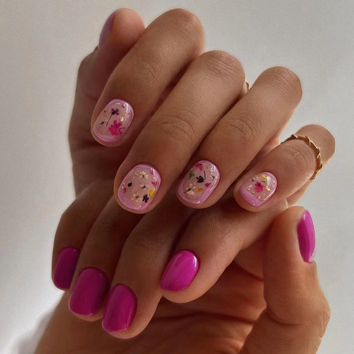 Wind rose-pink floral manicure