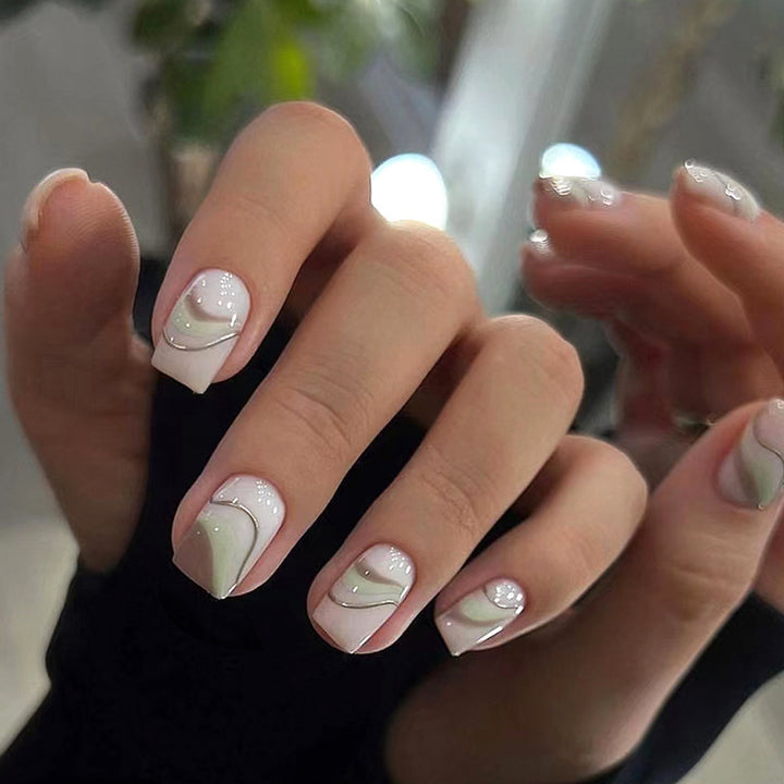 Vintage patterned nail art