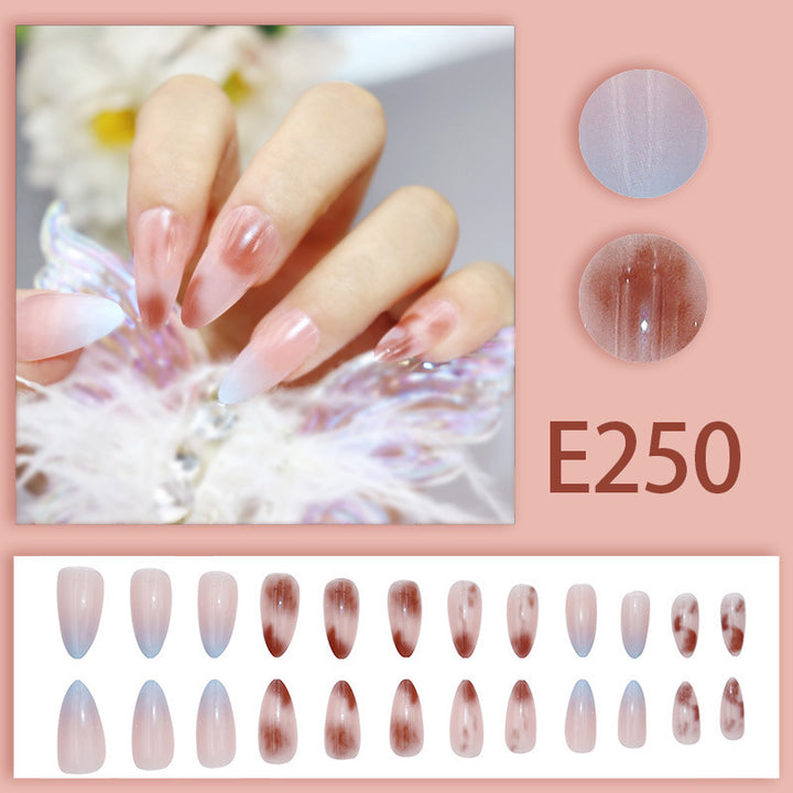 Sweet and simple manicure