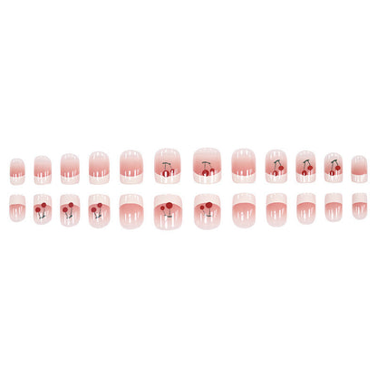 Gentle, sweet and sophisticated nail art