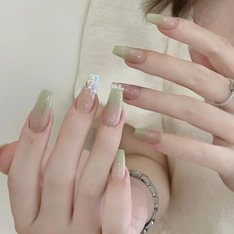 Internet celebrity-style gradual makeover nail art