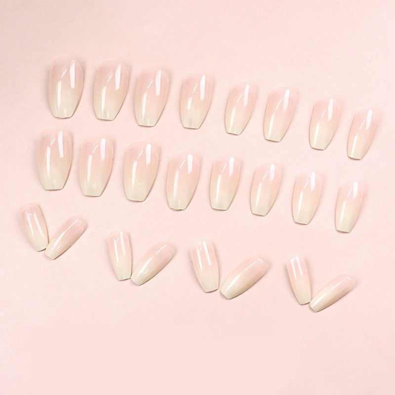 Pink mid-length "Sky Love" manicure