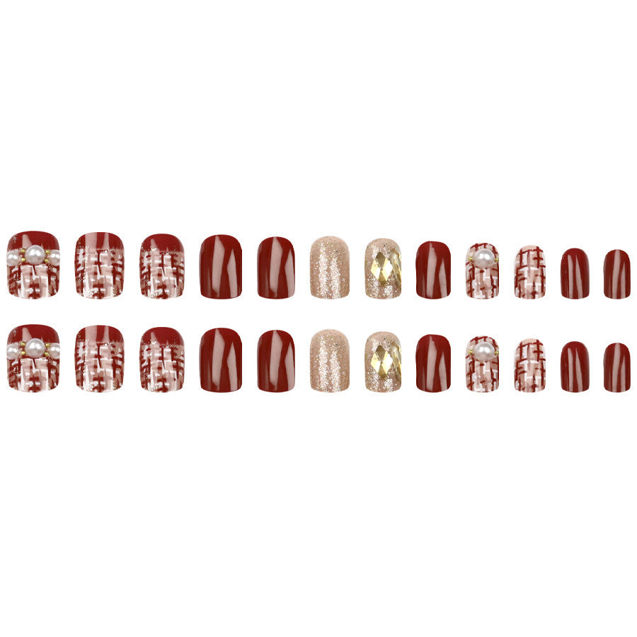 Champagne Pearl Nail Art