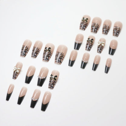Pure Desire Light Luxury Nail Art