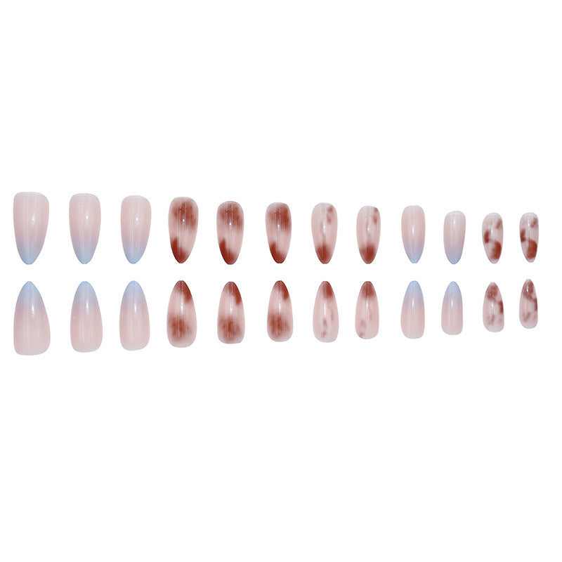 Sweet and simple manicure