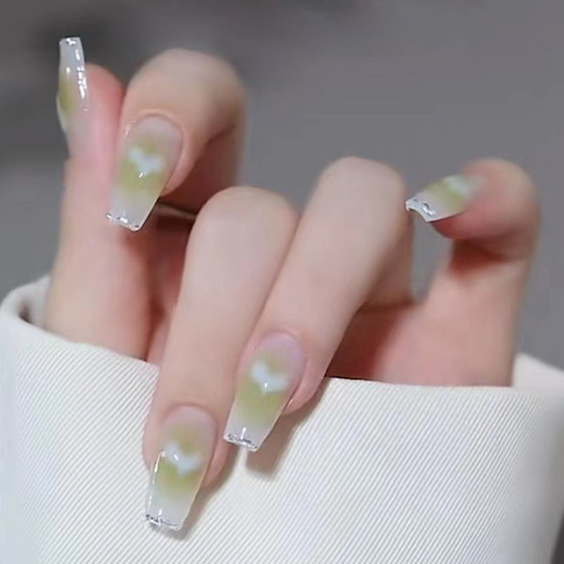 Fresh and sweet style nail decoration