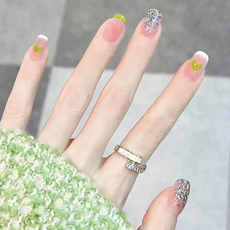 Sweet and simple manicure