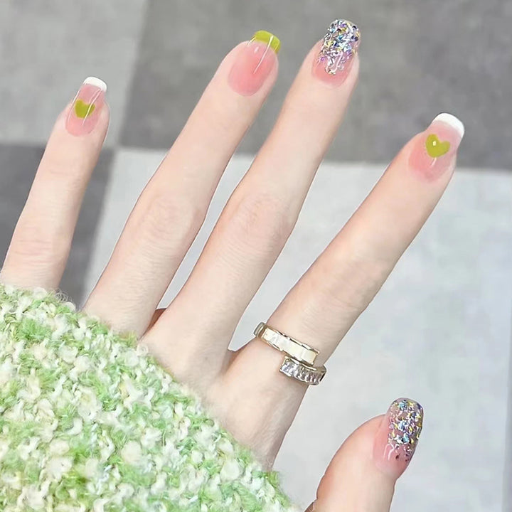 Sweet and simple manicure