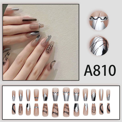 Sweet and cool teenage girl manicure