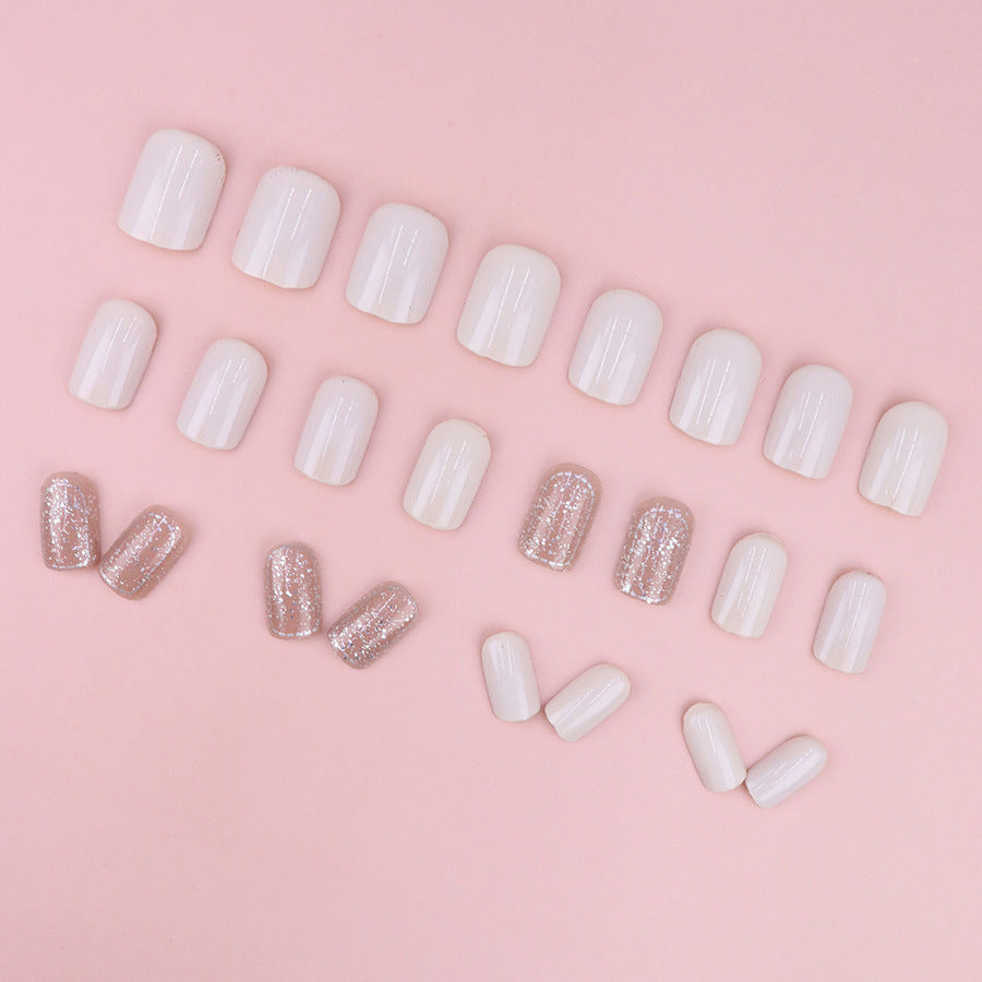Girlish charm in clothing and nail style