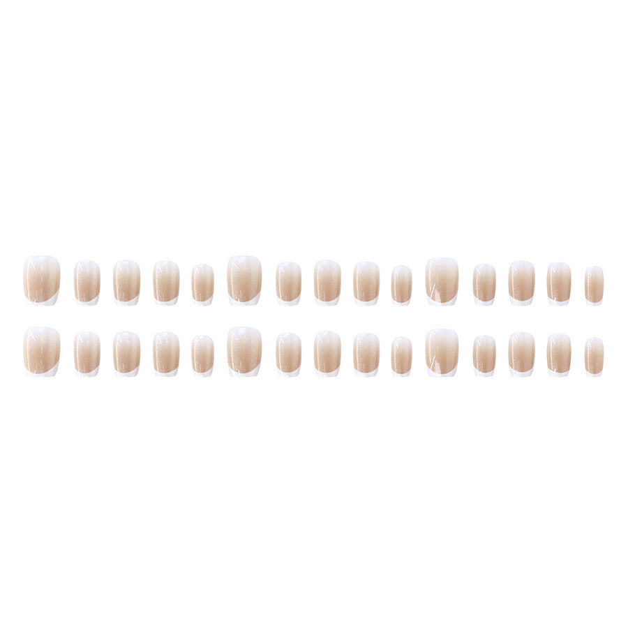 Sweet simple and fashionable high-end style manicure
