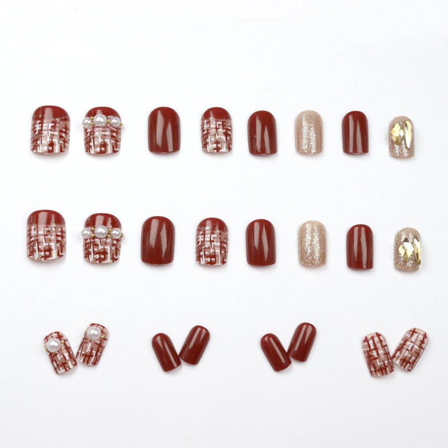 Champagne Pearl Nail Art