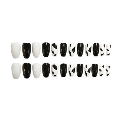 Ballet black and white manicure