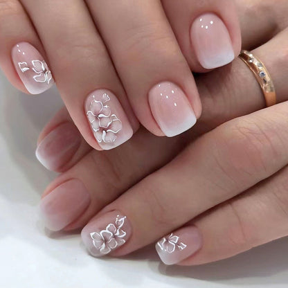 Graduated flower nail art