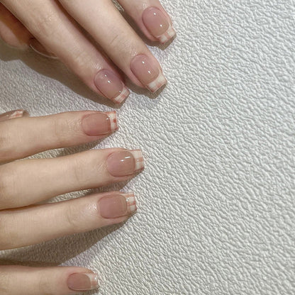 Gradation pattern minimalist nail art