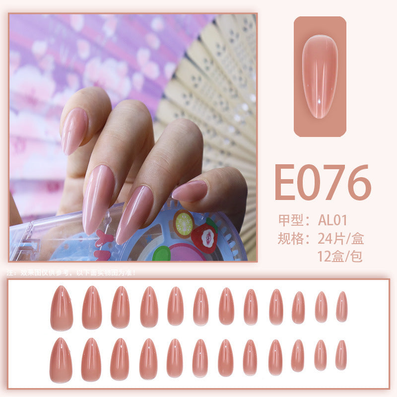 Simple and elegant manicure