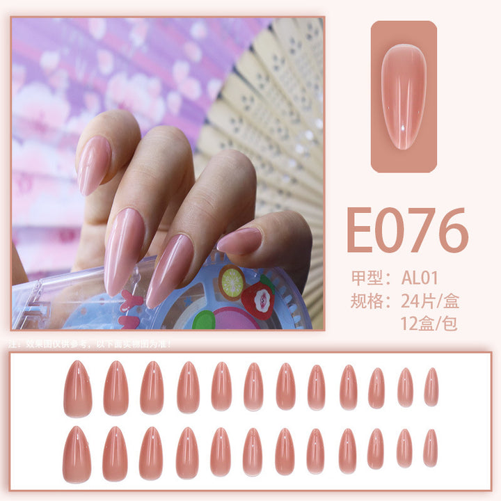 Simple and elegant manicure