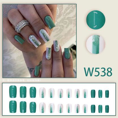 Green gradient shimmer powder gradient elegant and lively nail art
