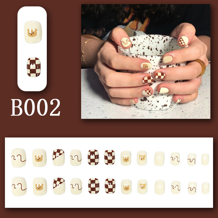 Little bear chessboard with nail covers