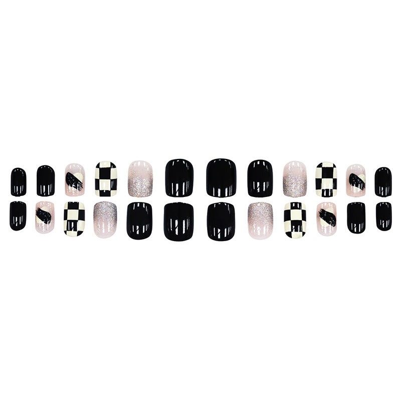 Ins-style checkered nail polish