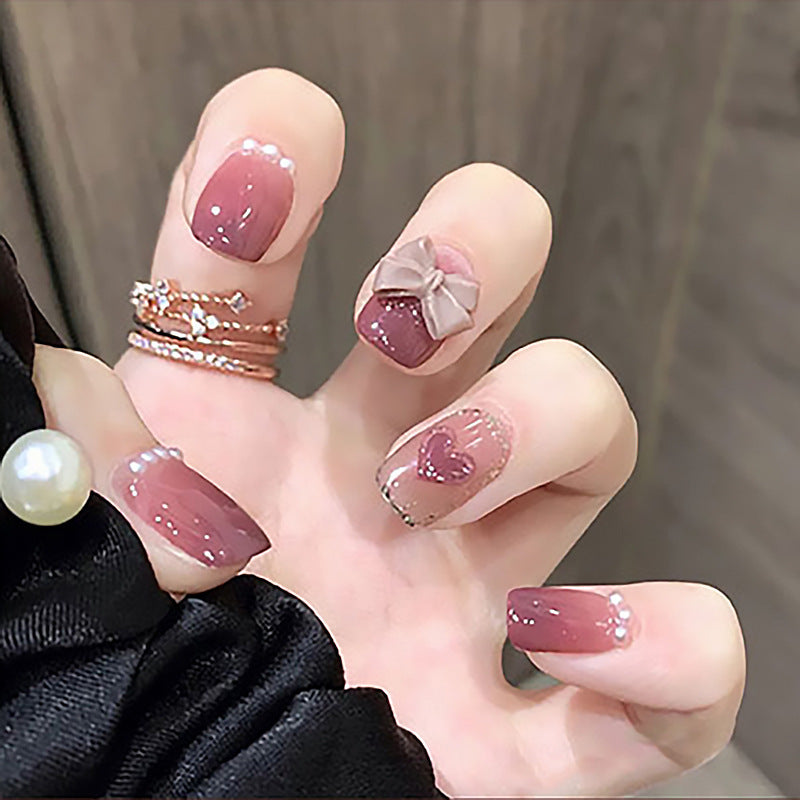 Beaded waterdrop heart accessory for nails