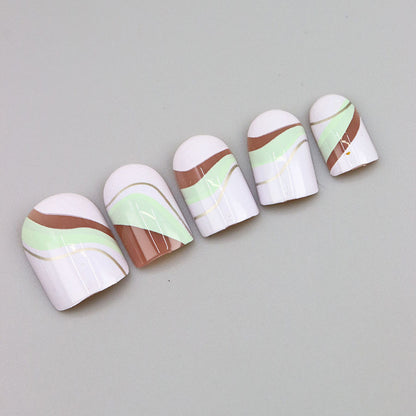 Vintage patterned nail art