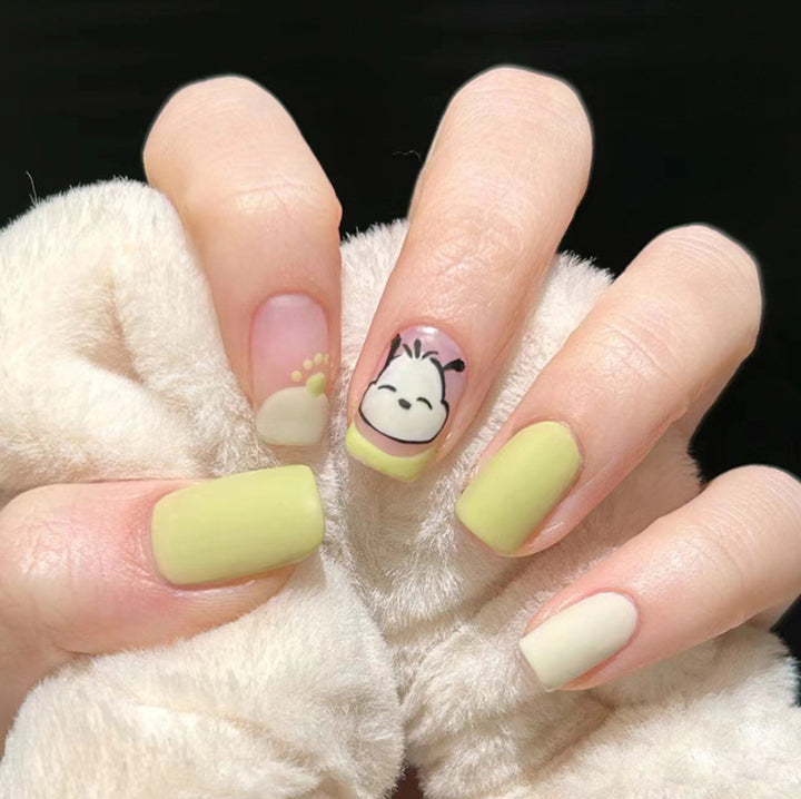 Mustard green manicure