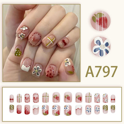 Candy-colored sweet and charming nail art