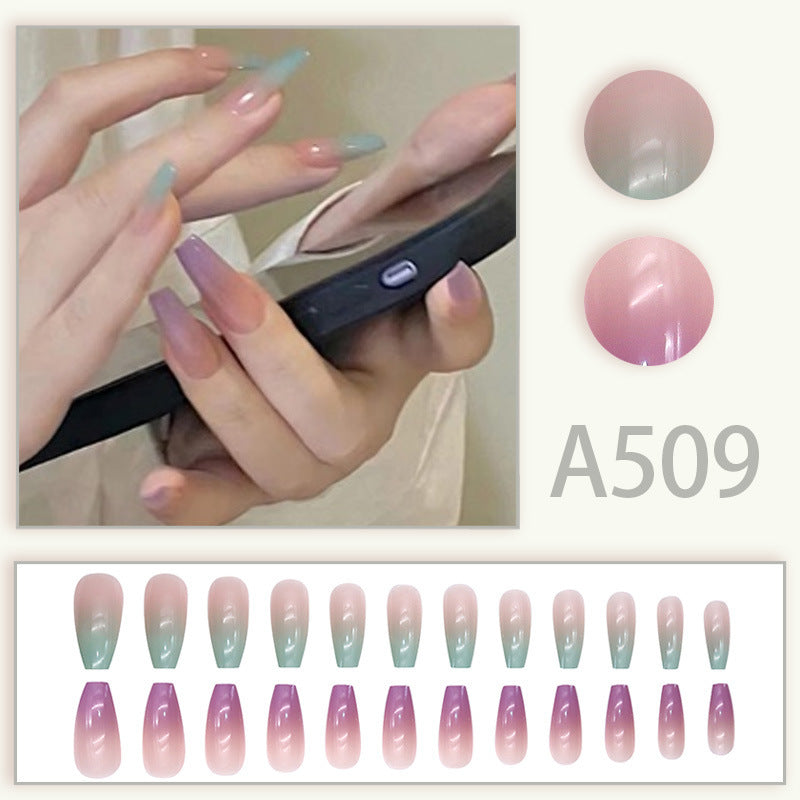 Simple and gentle style nail wear