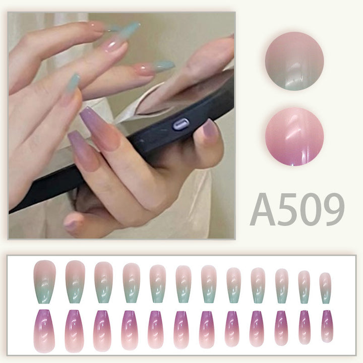 Simple and gentle style nail wear