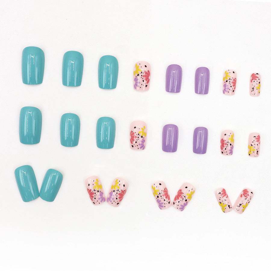 Fashionable and individualistic manicure