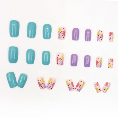 Fashionable and individualistic manicure