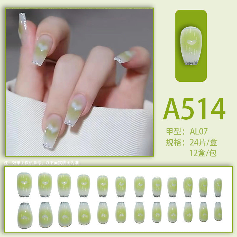 Fresh and sweet style nail decoration