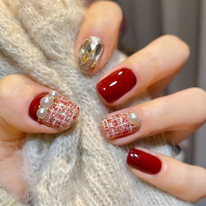 Champagne Pearl Nail Art
