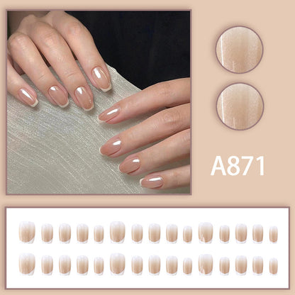 Sweet simple and fashionable high-end style manicure