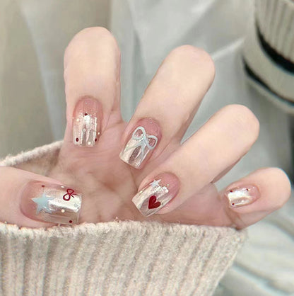 Sweet and cool heart-shaped bow personalized nail art