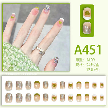 Sweet and simple manicure