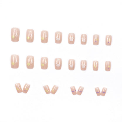 Ins-style graffiti can be both sweet and salty. Clear and simple minimalist manicure.