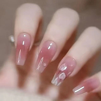 Graduated tulip nail polish