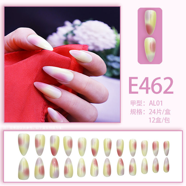 Mature and pure desire manicure