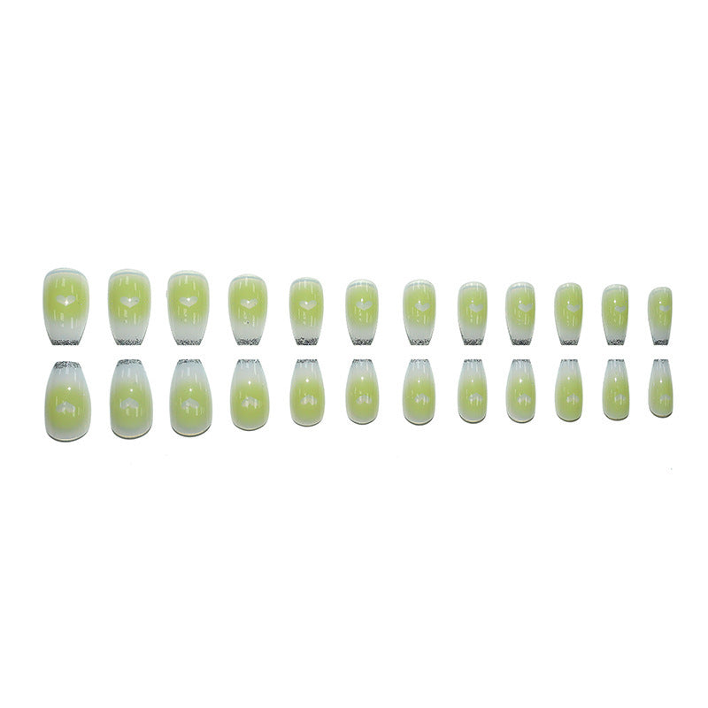 Fresh and sweet style nail decoration