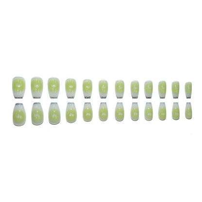Fresh and sweet style nail decoration