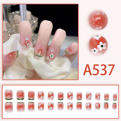 Sweet and adorable youth-themed nail art