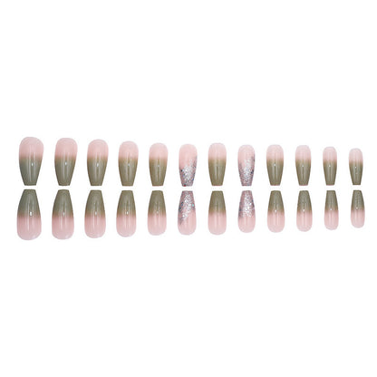 Internet celebrity-style gradual makeover nail art