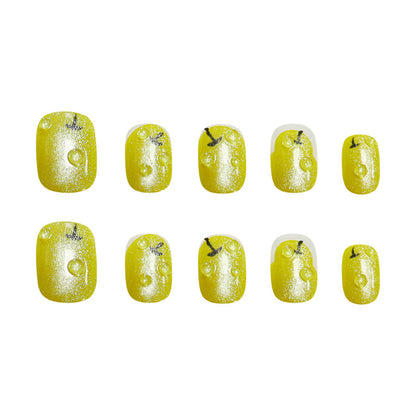 Green Snow Pear Three-Dimensional Cat Eye Nail Art