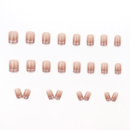 Gradation pattern minimalist nail art