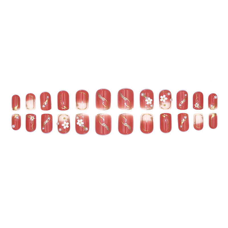 Fashionable floral personalized nail art
