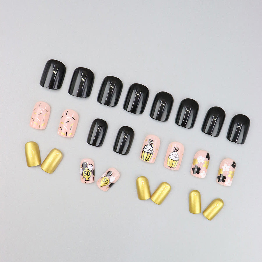 Golden ice cream cartoon nail art