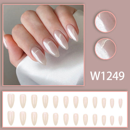 Ins trend: Glowing aurora white moonlight nail polish