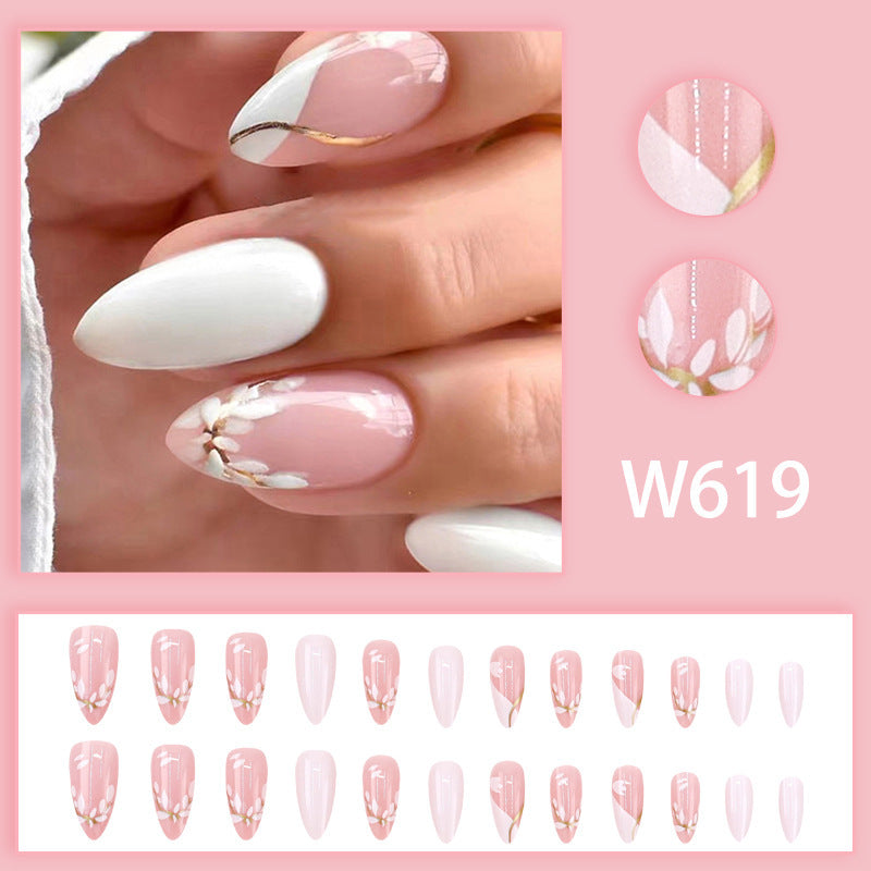 Ins-style gentle pink manicure
